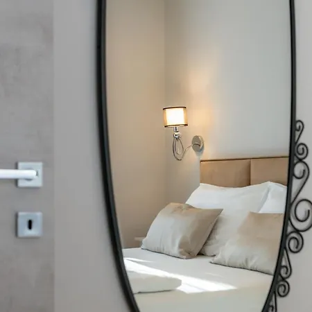 Piano בית הארחה