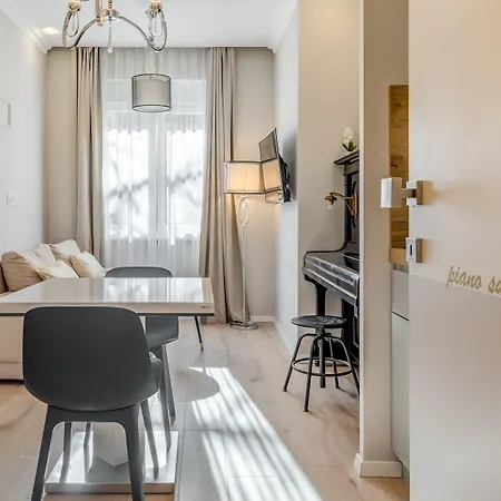 Piano 4* スプリト