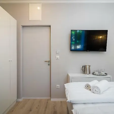 Piano ゲストハウス スプリト