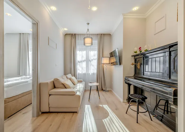 Piano 4* スプリト